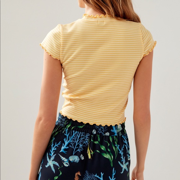 Sunday Best Aritzia Red White Stripe Tee - Picture 5 of 5